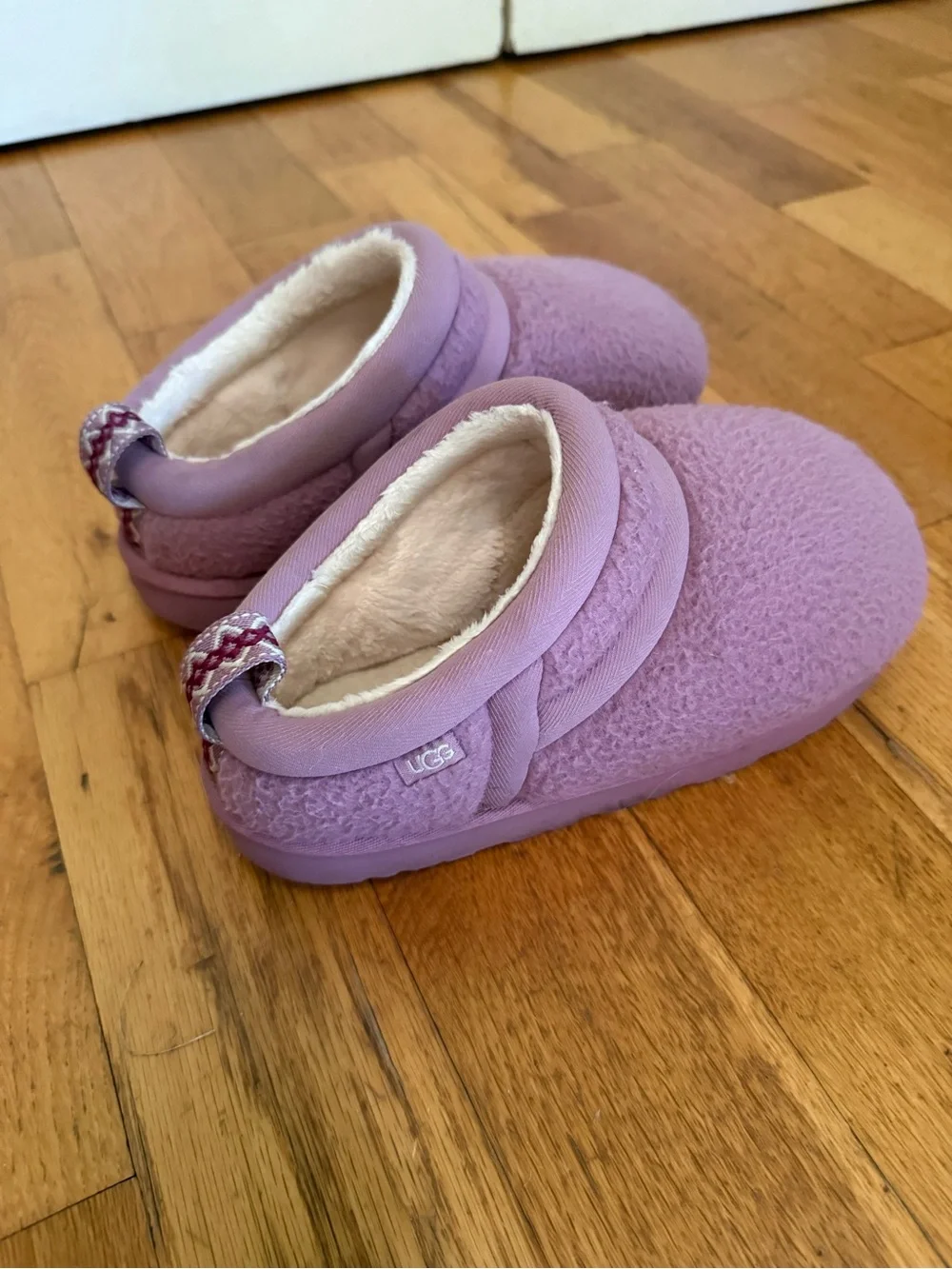 UGG child Astro Ultra shoes